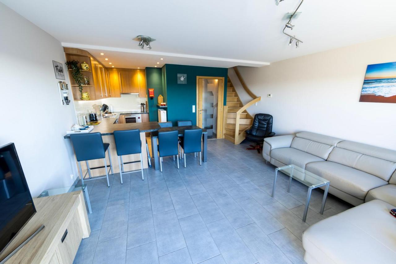 Huize Oesjoe Apartment Bredene Exterior photo