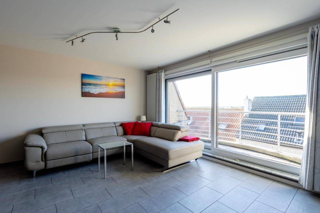 Huize Oesjoe Apartment Bredene Exterior photo